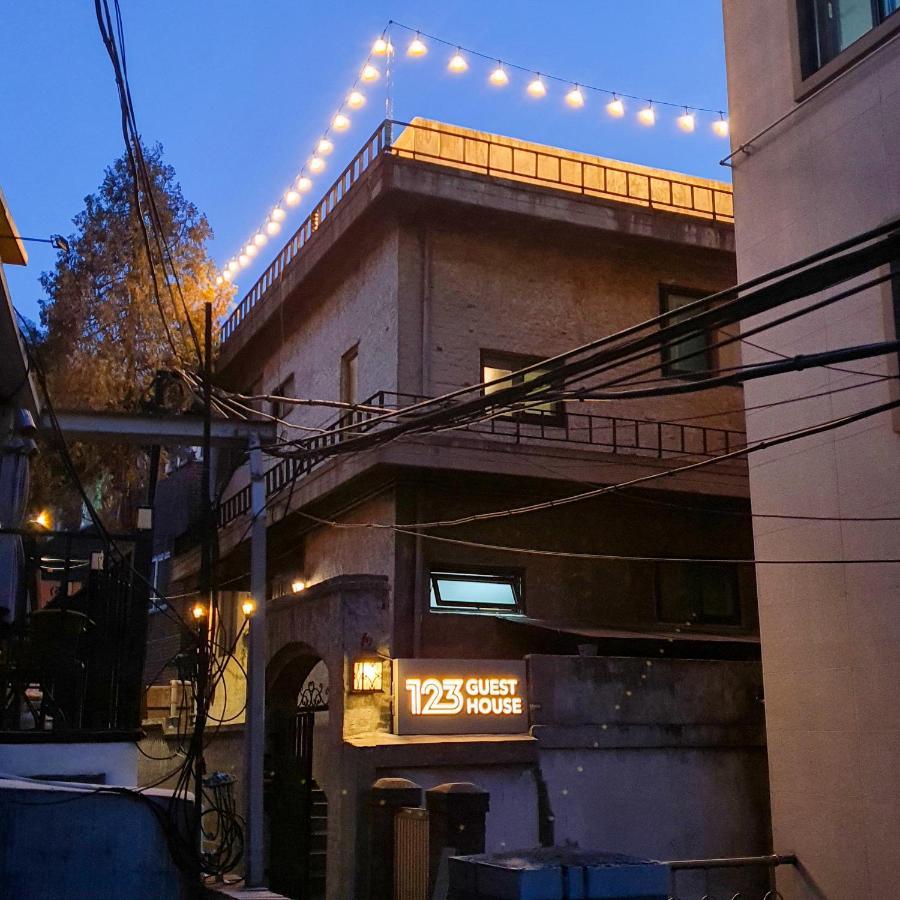 Space Guesthouse โซล ภายนอก รูปภาพ