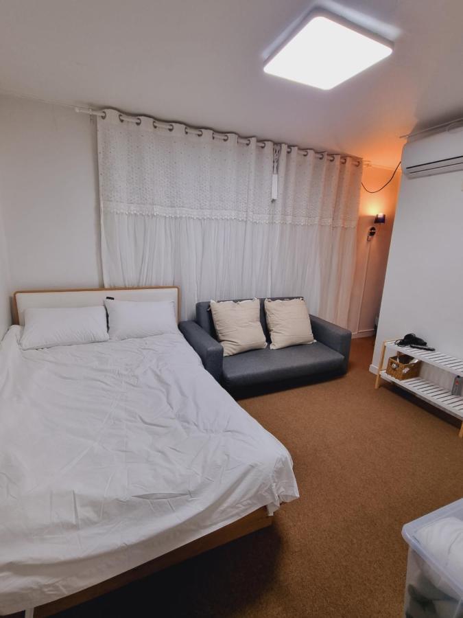 Space Guesthouse โซล ภายนอก รูปภาพ