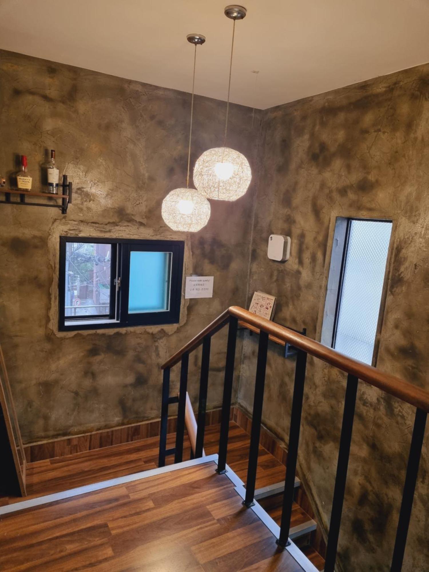 Space Guesthouse โซล ภายนอก รูปภาพ